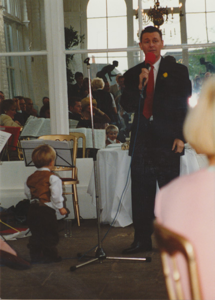 1993 (221)