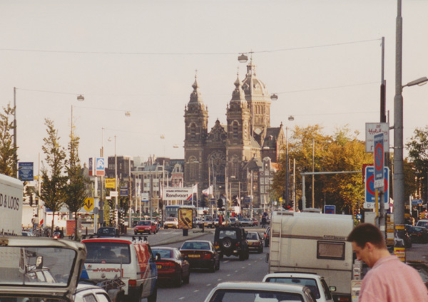 1993 (256)