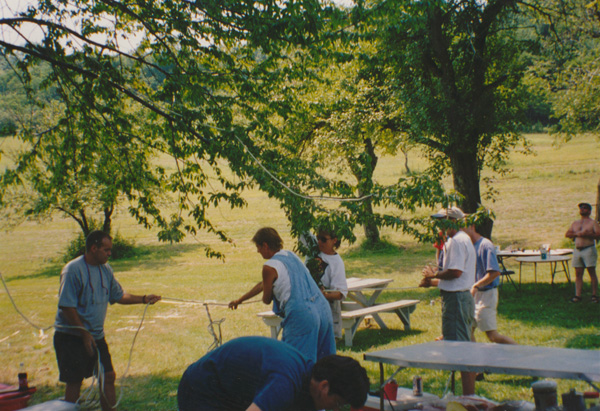 1998 (373)