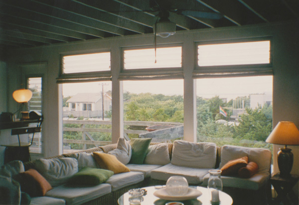 1998 (387)