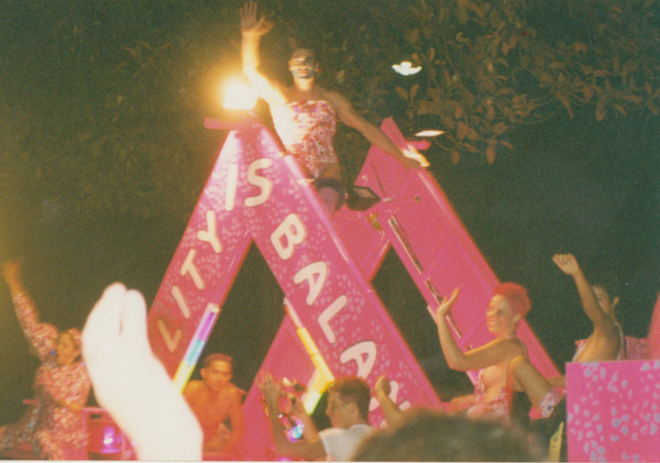 1998 (440)