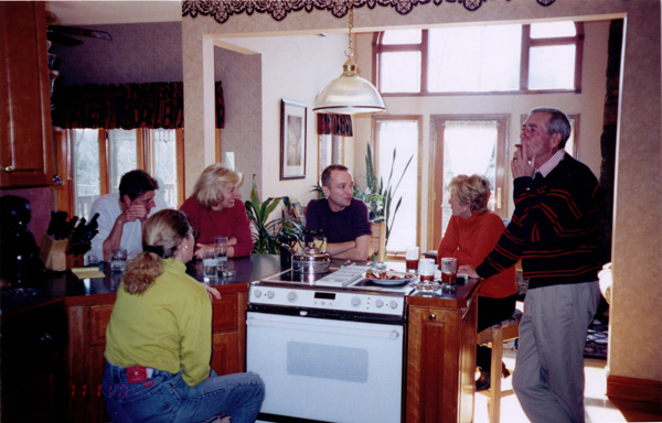 2001 (256)