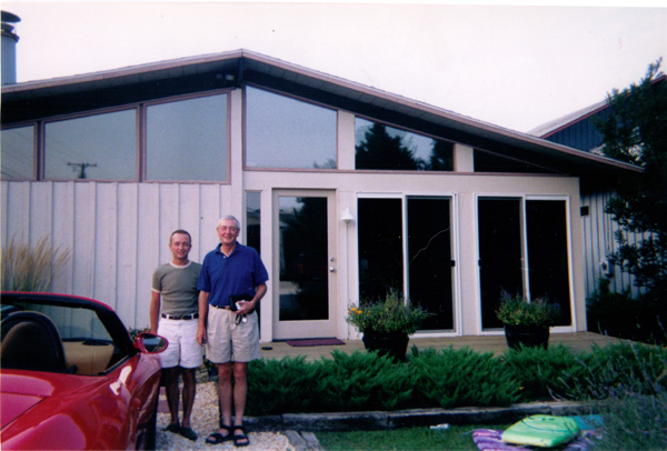 2001 (306)