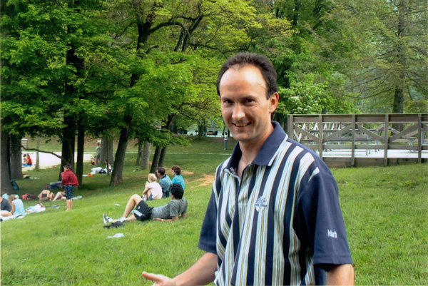 2001 (326)