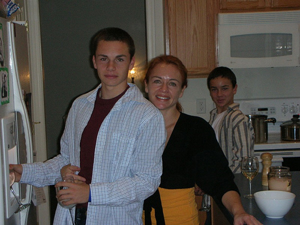 ThanksgivingjuliaAndBrood11.