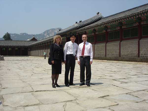 Pam Ian and Han Suk